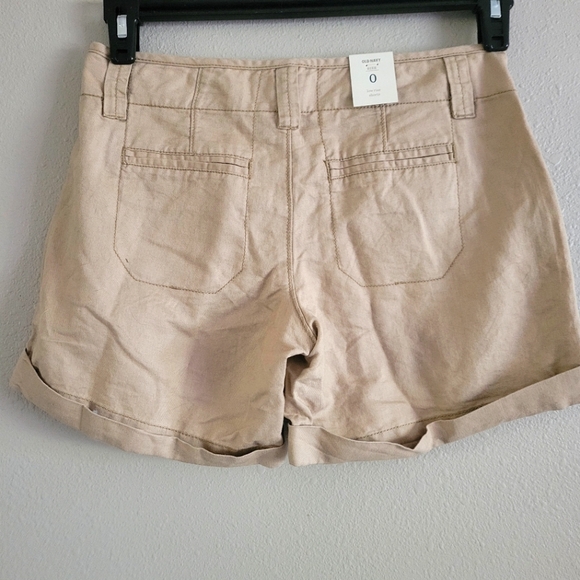 Old Navy Shorts Khaki Tan Zip Pockets Cuffed Hem Brand New 0 - Picture 4 of 5